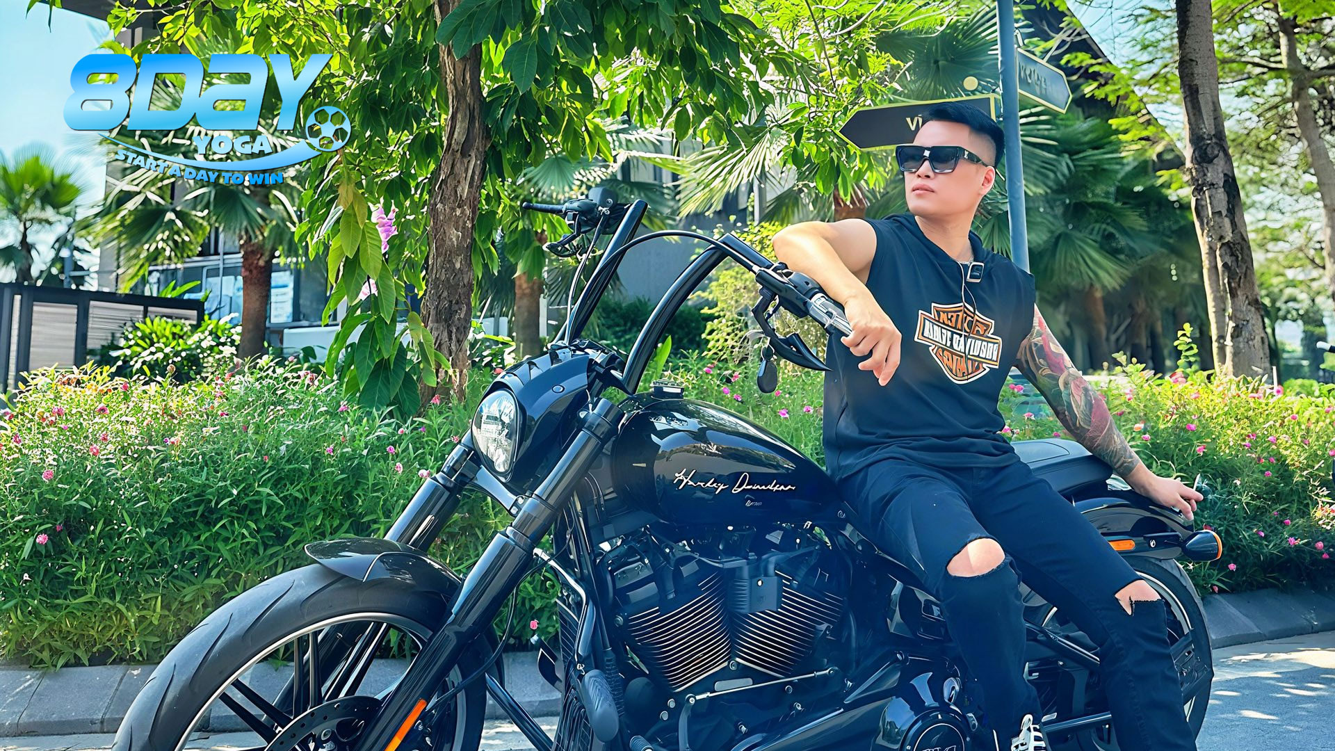 tac-gia-tran-gia-khang-1